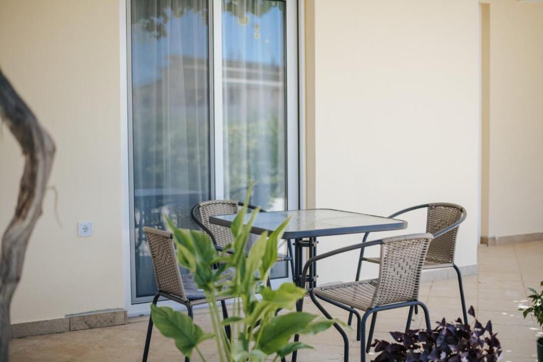 Olive Garden Apartment بار المظهر الخارجي الصورة