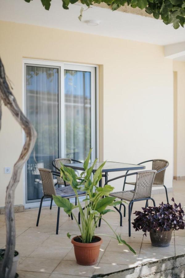 Olive Garden Apartment بار المظهر الخارجي الصورة