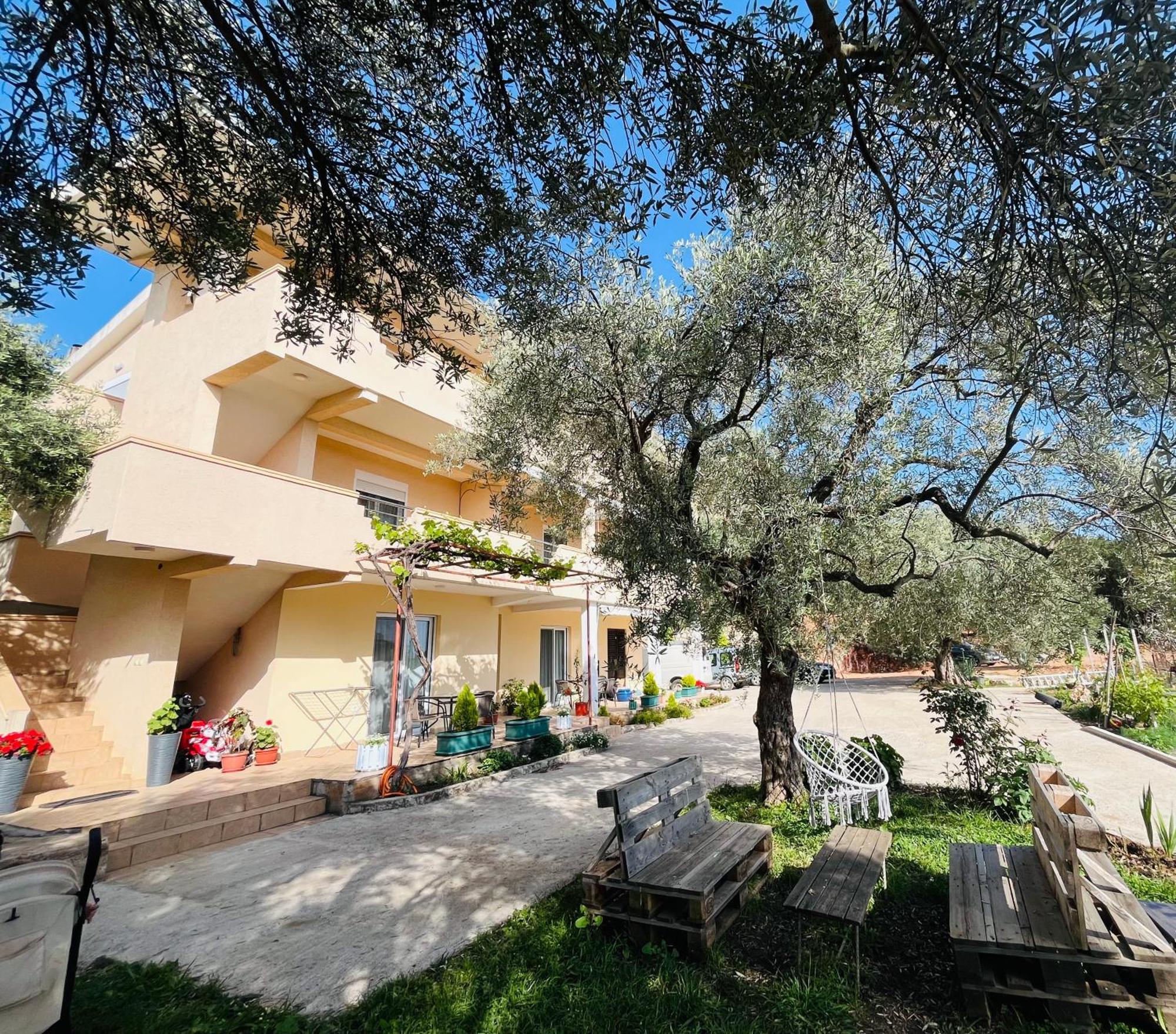 Olive Garden Apartment بار المظهر الخارجي الصورة
